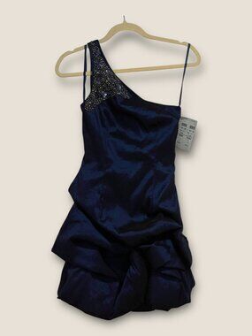 Cache Embellished Satin Cocktail Dress – Size 4 – NWT ($228)